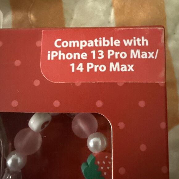 Strawberry Shortcake X Skinny Dip iPhone 13 / 14 Pro Max Case & Phone Strap NEW - Picture 5 of 6